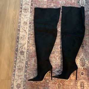 Good American thigh high boots